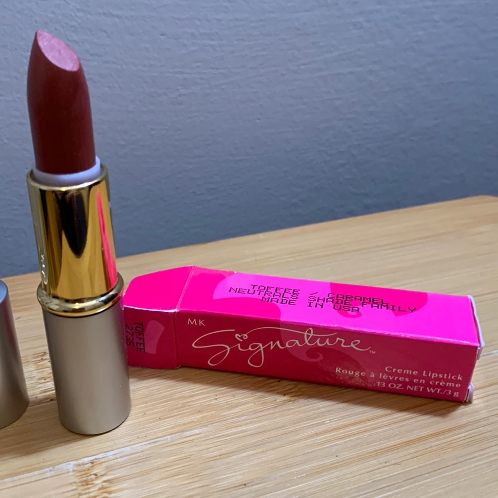 Mary Kay Toffee Lipstick
